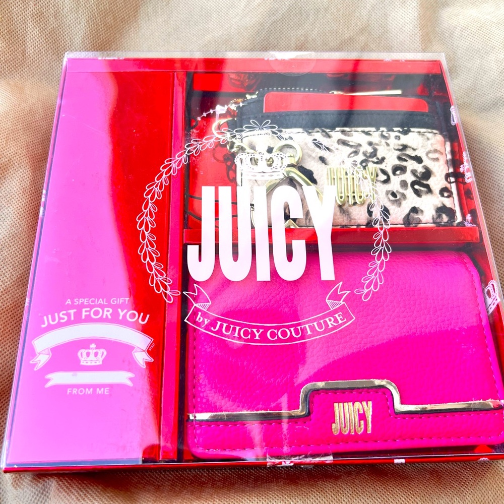 Juicy Couture Wallet and Coin Pouch Set